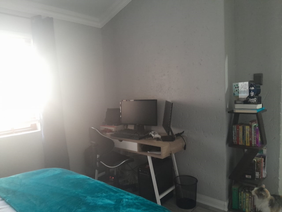 3 Bedroom Property for Sale in Blue Gill Estate Gauteng
