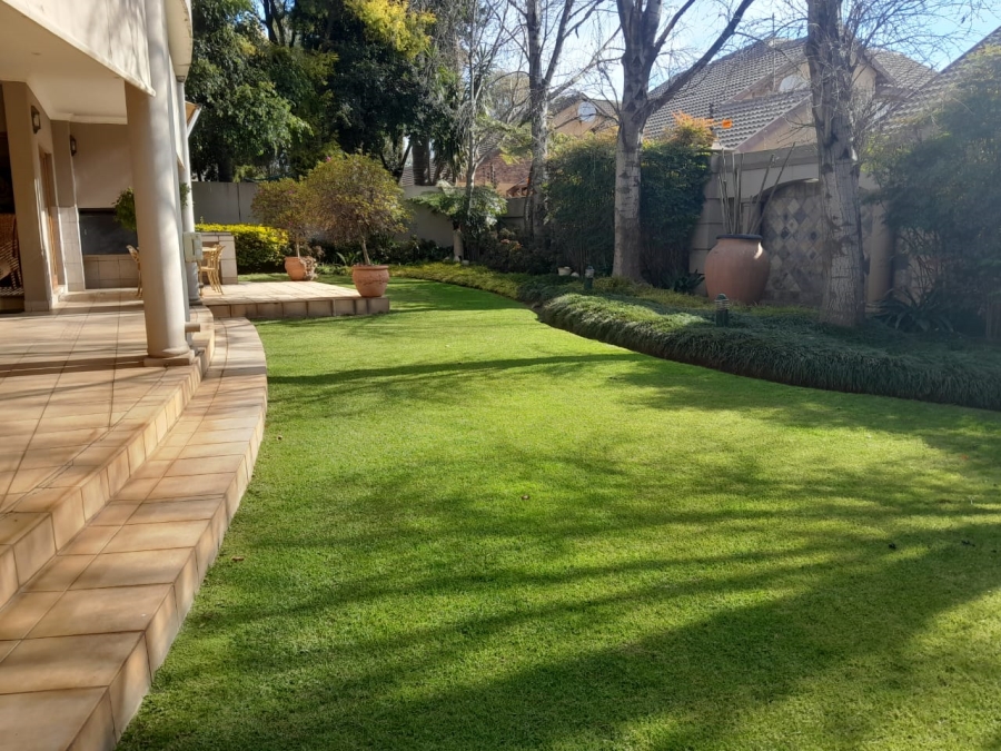 3 Bedroom Property for Sale in Glen Marais Gauteng