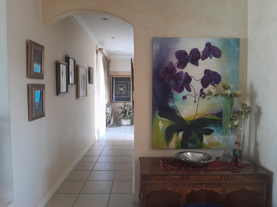 3 Bedroom Property for Sale in Glen Marais Gauteng