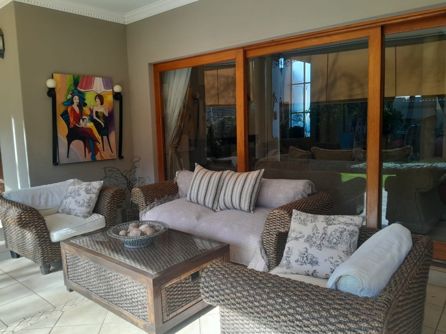 3 Bedroom Property for Sale in Glen Marais Gauteng
