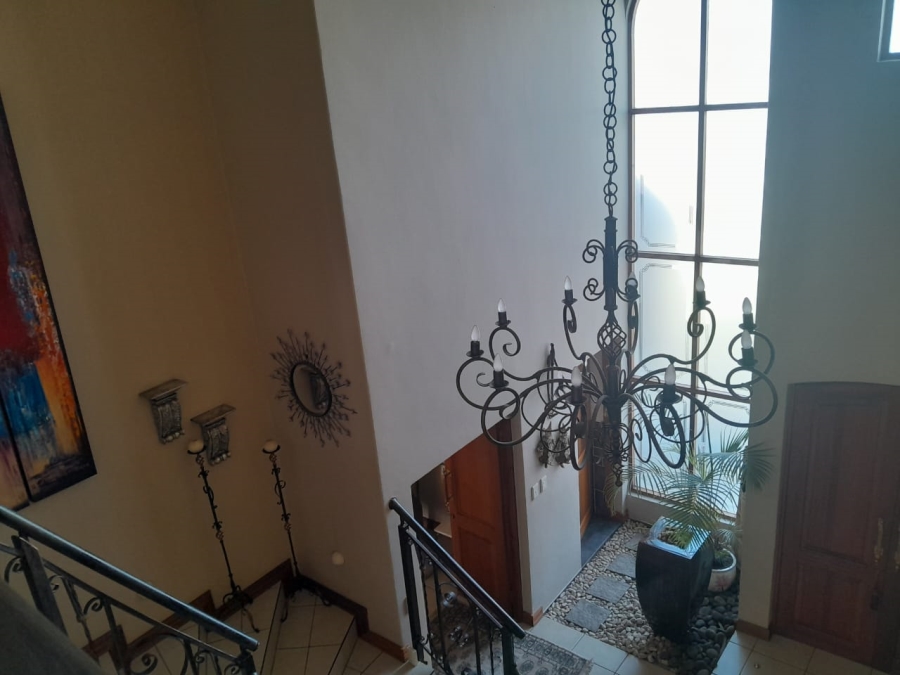 3 Bedroom Property for Sale in Glen Marais Gauteng