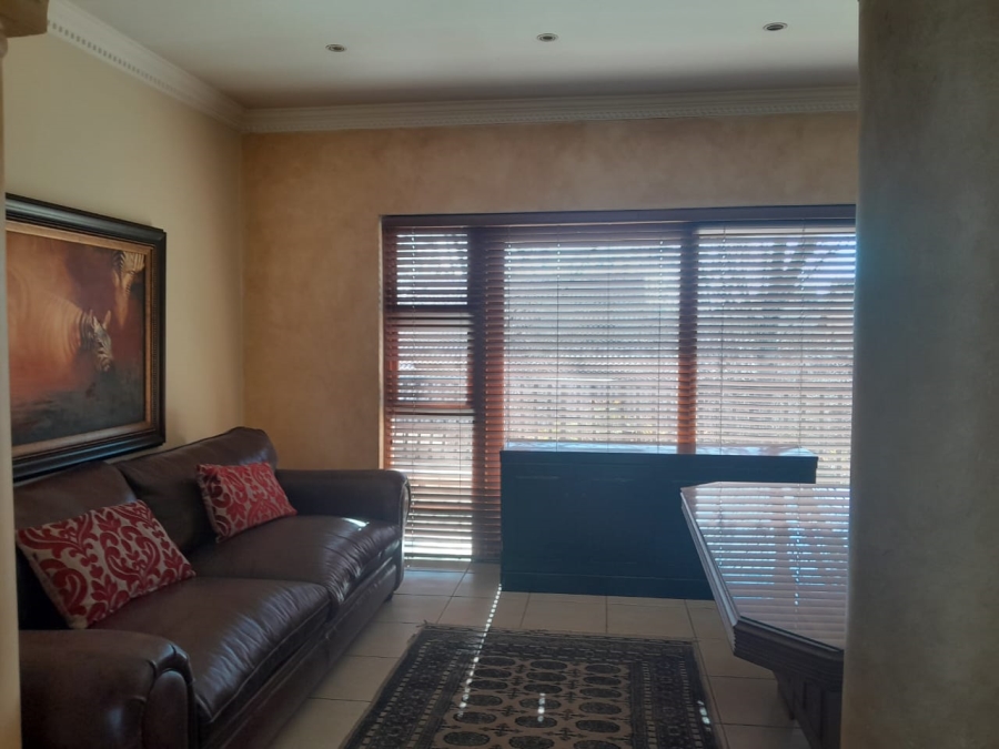 3 Bedroom Property for Sale in Glen Marais Gauteng