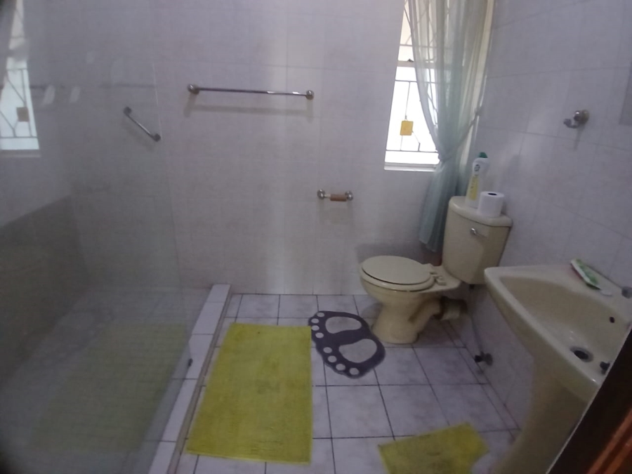 3 Bedroom Property for Sale in Simmerfield Gauteng