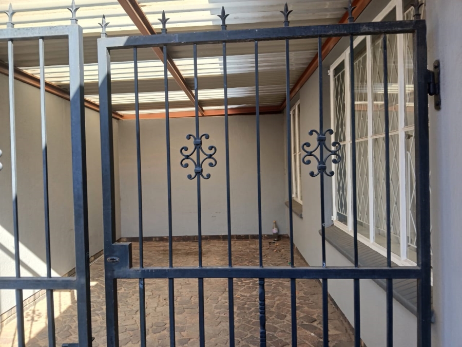 3 Bedroom Property for Sale in Simmerfield Gauteng