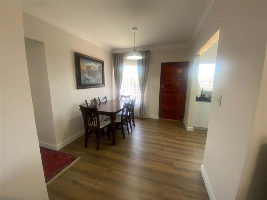 3 Bedroom Property for Sale in Farrarmere Gauteng