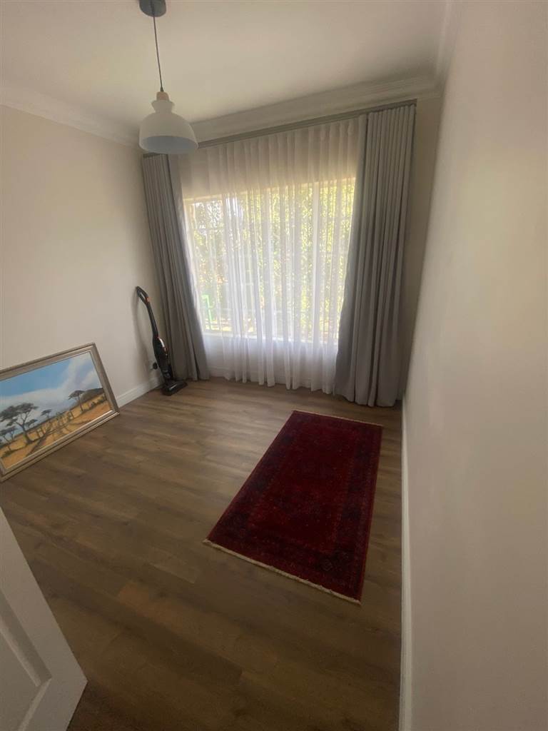 3 Bedroom Property for Sale in Farrarmere Gauteng