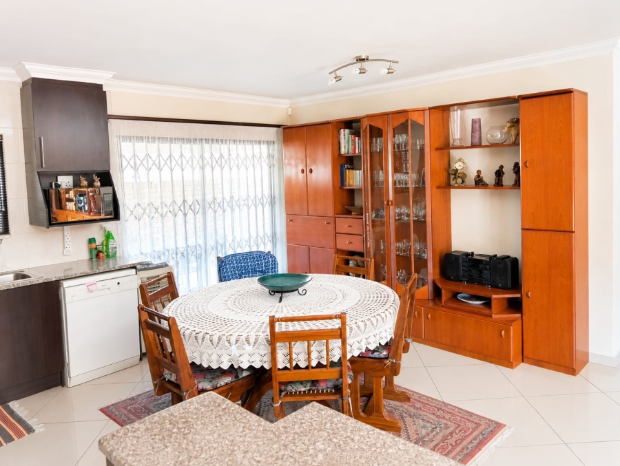 3 Bedroom Property for Sale in New Redruth Gauteng