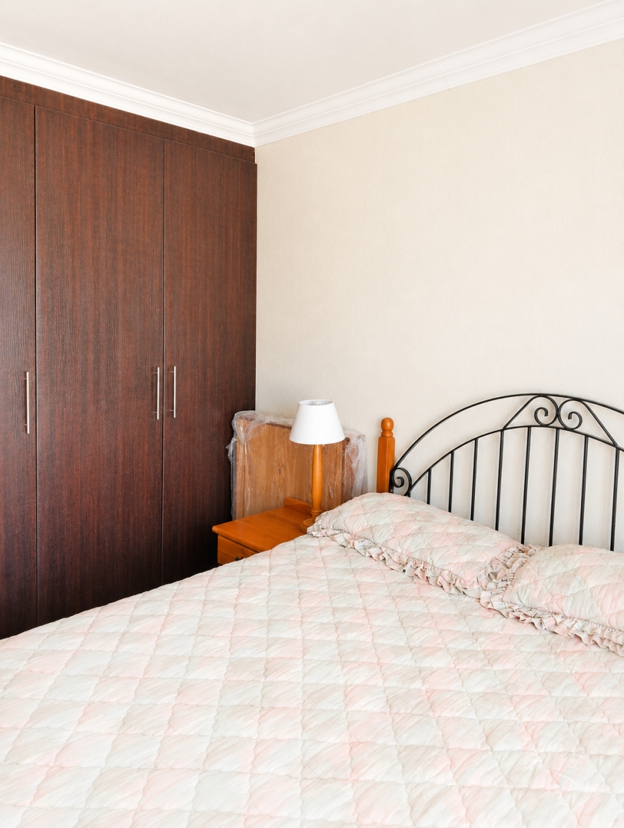 3 Bedroom Property for Sale in New Redruth Gauteng