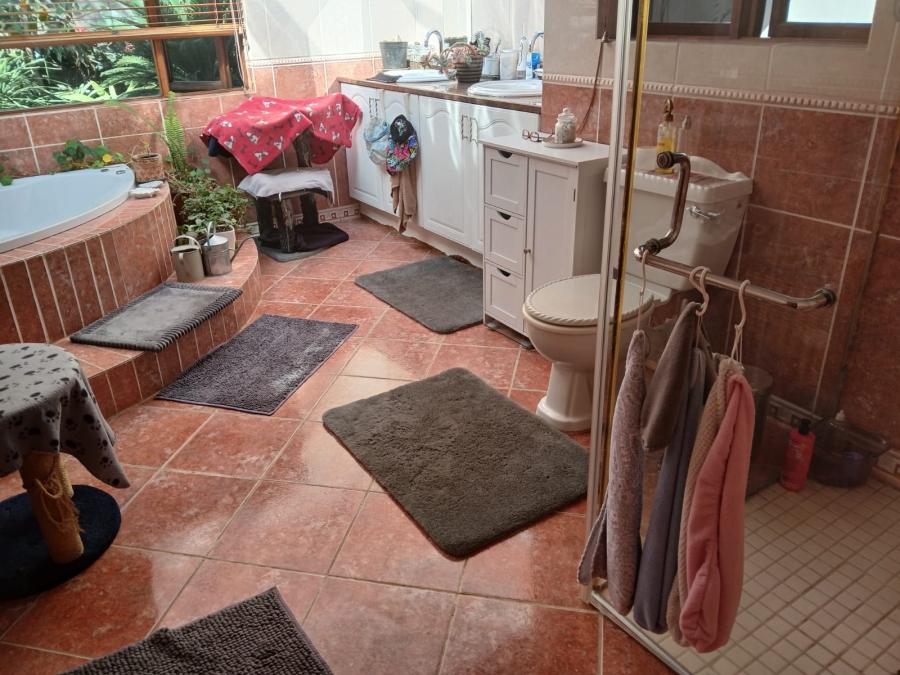 4 Bedroom Property for Sale in Kensington Gauteng