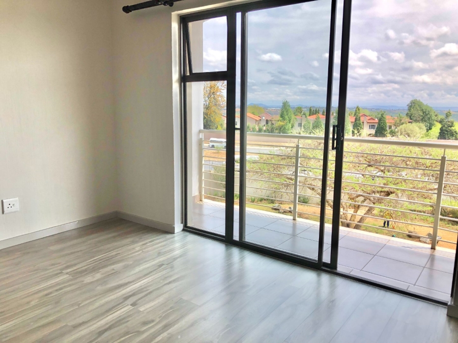 To Let 2 Bedroom Property for Rent in Fourways Gauteng
