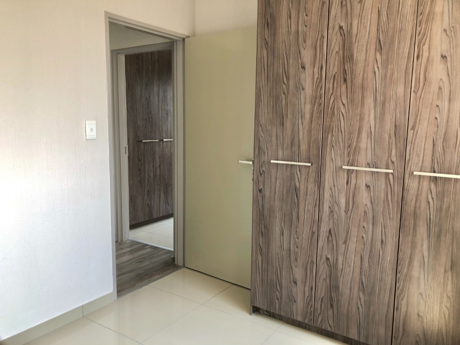 To Let 2 Bedroom Property for Rent in Fourways Gauteng