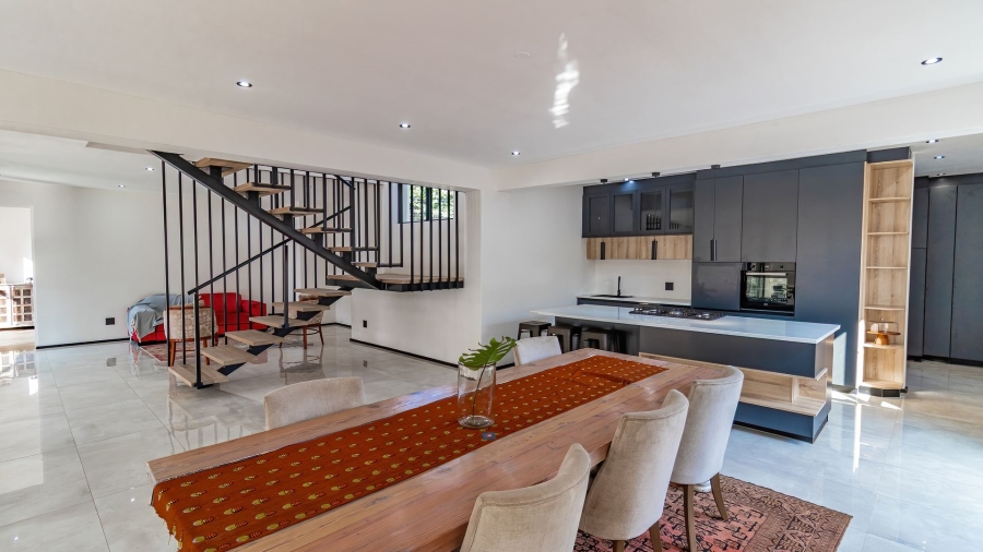 4 Bedroom Property for Sale in Helderfontein Estate Gauteng