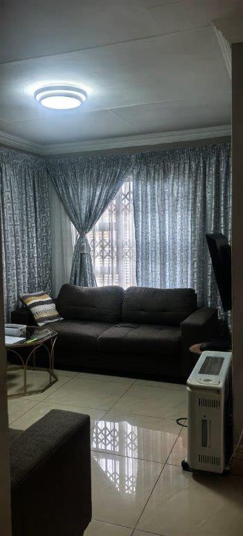 3 Bedroom Property for Sale in Soshanguve UU Gauteng