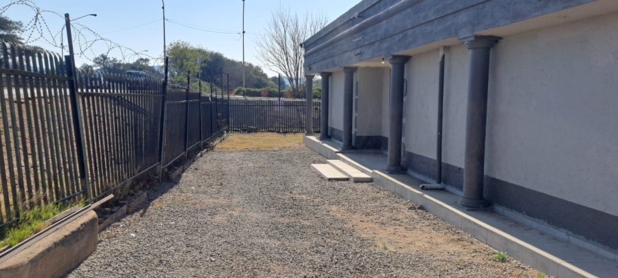 3 Bedroom Property for Sale in Hermanstad Gauteng