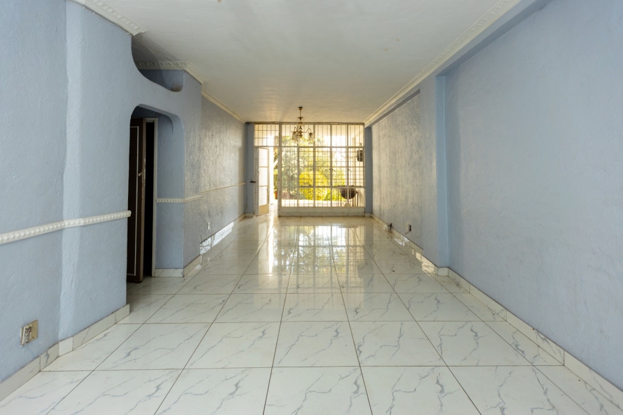 2 Bedroom Property for Sale in Bramley Park Gauteng