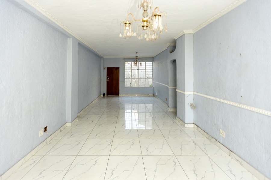 2 Bedroom Property for Sale in Bramley Park Gauteng