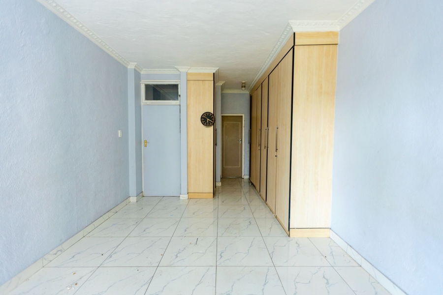 2 Bedroom Property for Sale in Bramley Park Gauteng