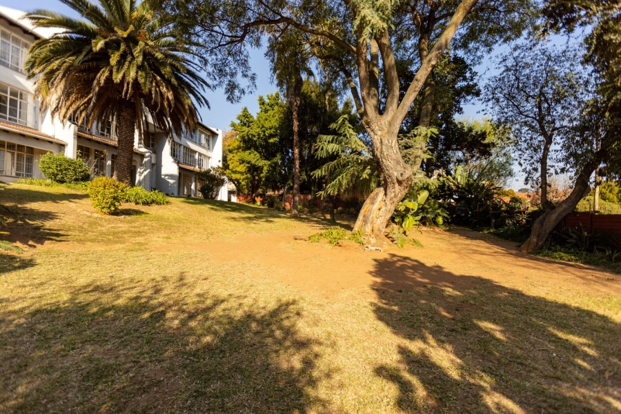 2 Bedroom Property for Sale in Bramley Park Gauteng
