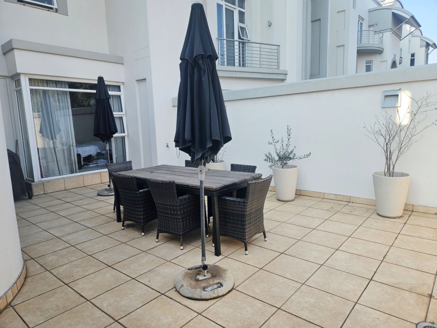 To Let 2 Bedroom Property for Rent in Hyde Park Gauteng