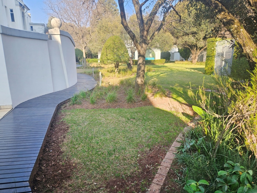 To Let 2 Bedroom Property for Rent in Hyde Park Gauteng
