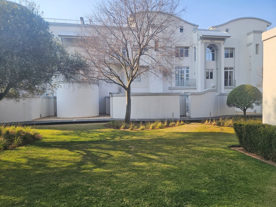 To Let 2 Bedroom Property for Rent in Hyde Park Gauteng