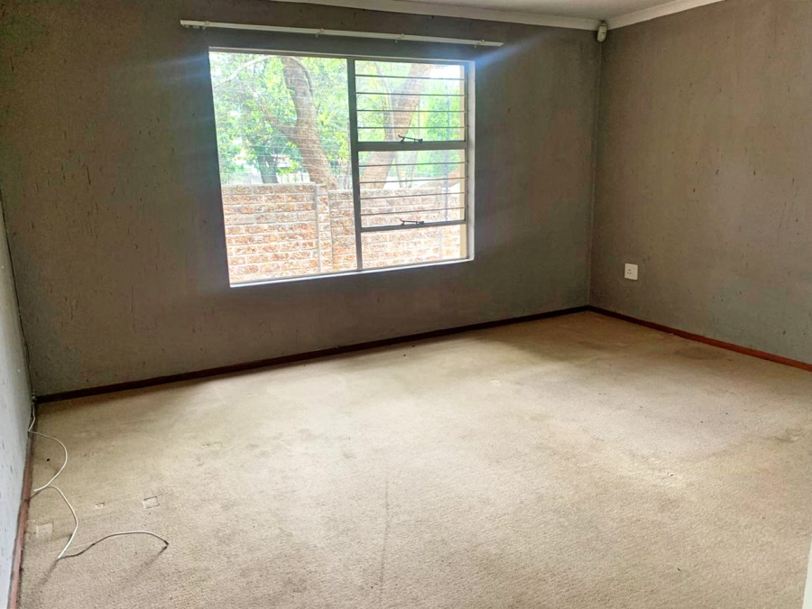 To Let 3 Bedroom Property for Rent in Buccleuch Gauteng