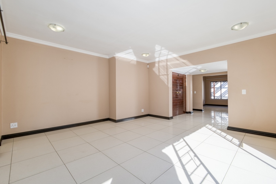To Let 3 Bedroom Property for Rent in Morningside Gauteng