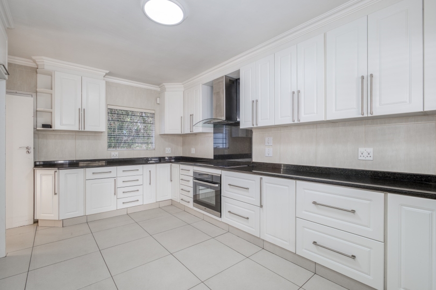 To Let 3 Bedroom Property for Rent in Morningside Gauteng