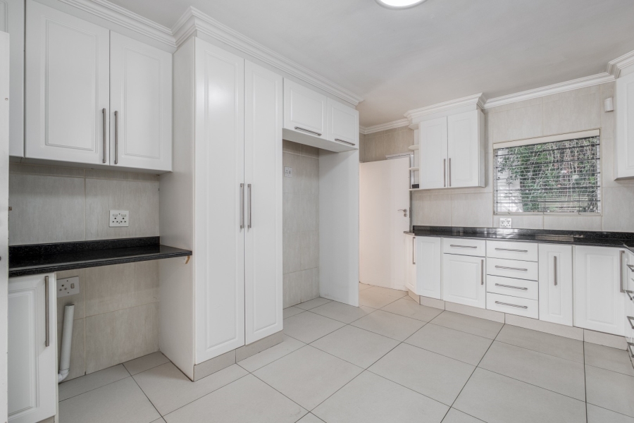 To Let 3 Bedroom Property for Rent in Morningside Gauteng