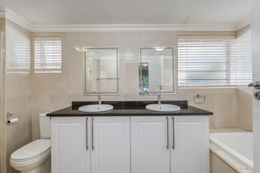 To Let 3 Bedroom Property for Rent in Morningside Gauteng