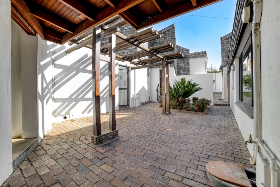 To Let 3 Bedroom Property for Rent in Morningside Gauteng