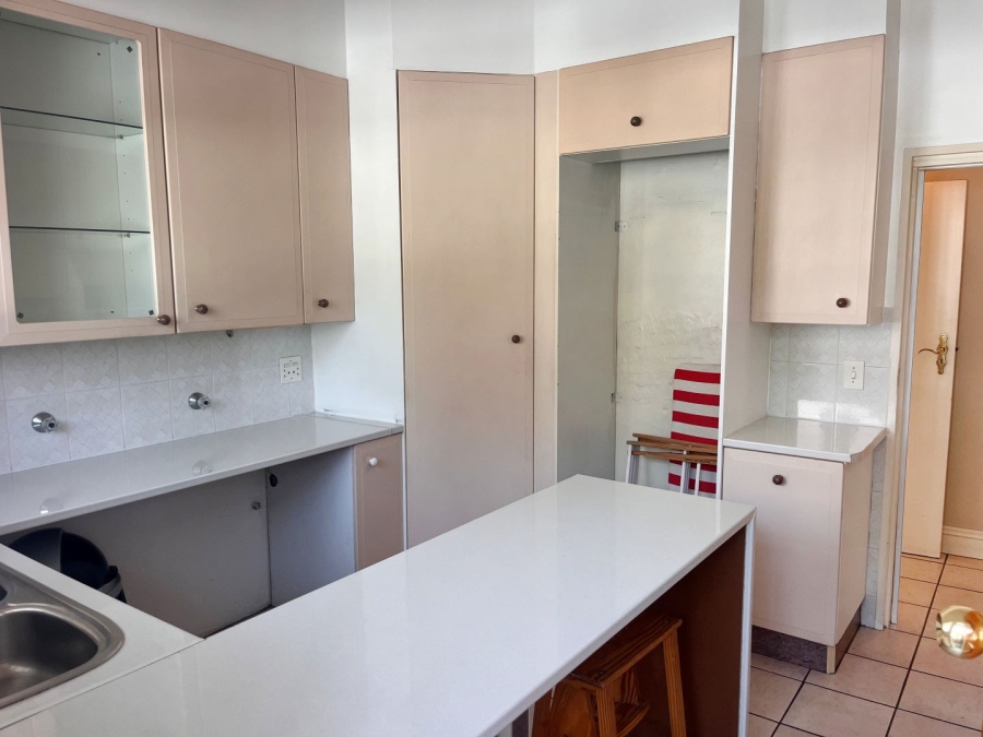 2 Bedroom Property for Sale in Illovo Gauteng