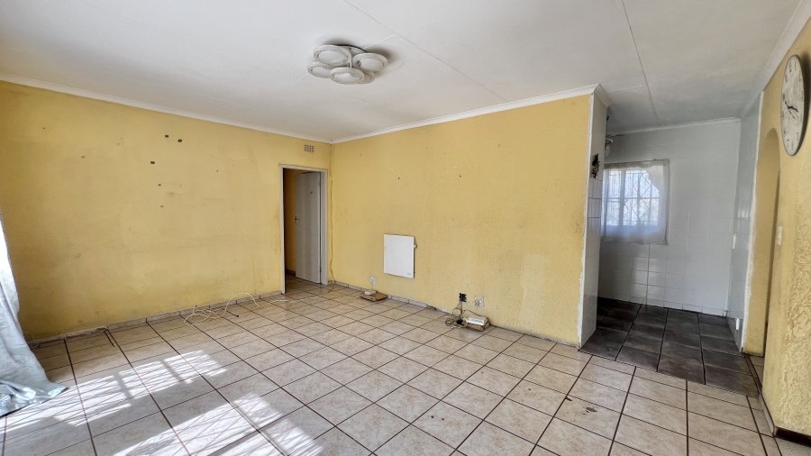 To Let 3 Bedroom Property for Rent in Vorna Valley Gauteng