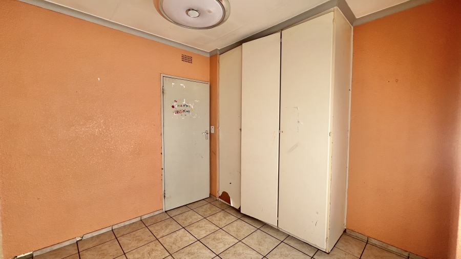 To Let 3 Bedroom Property for Rent in Vorna Valley Gauteng