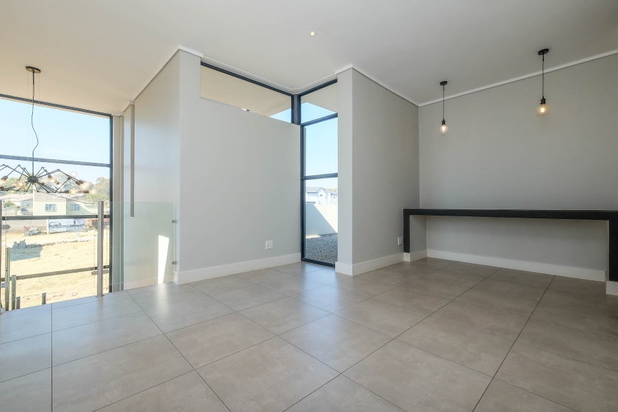 3 Bedroom Property for Sale in Fourways Gardens Gauteng