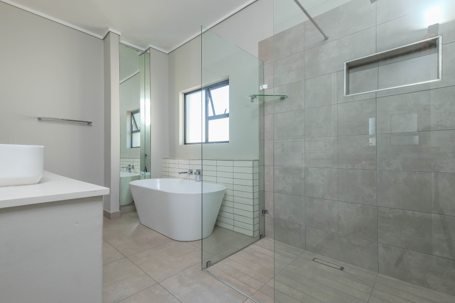 3 Bedroom Property for Sale in Fourways Gardens Gauteng