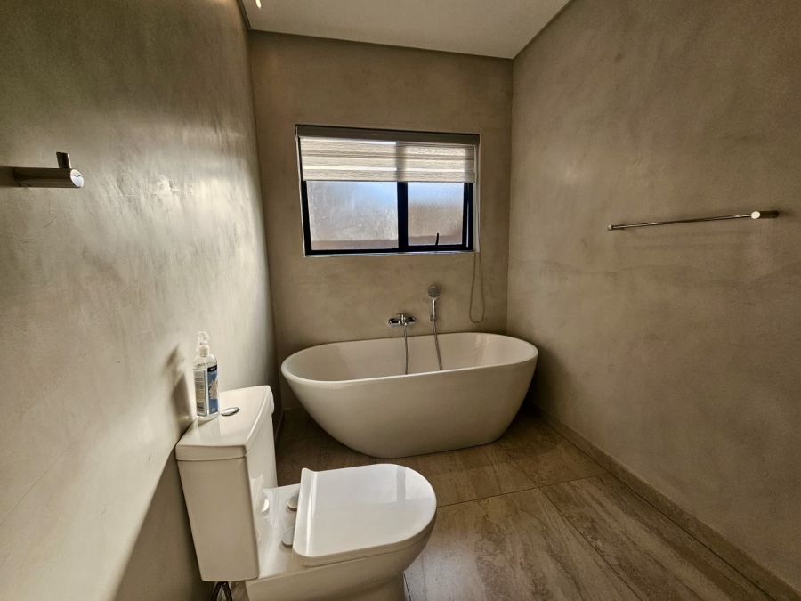 2 Bedroom Property for Sale in Carlswald Estate Gauteng