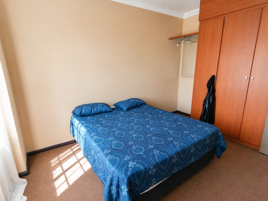 2 Bedroom Property for Sale in Erand Gardens Gauteng
