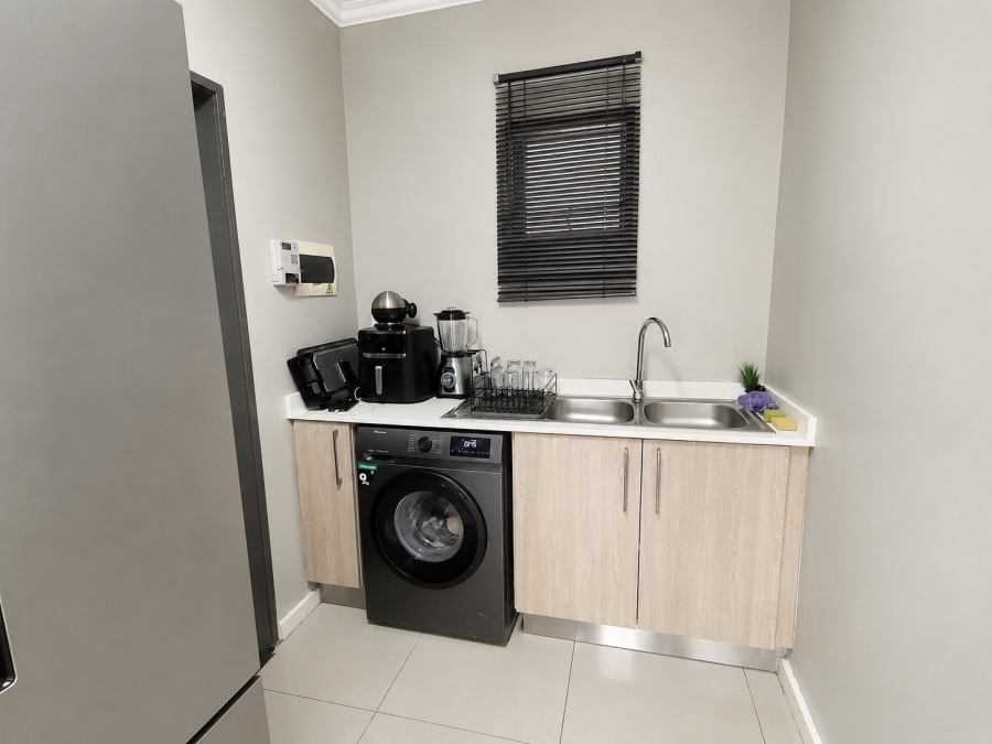 2 Bedroom Property for Sale in Halfway Gardens Gauteng