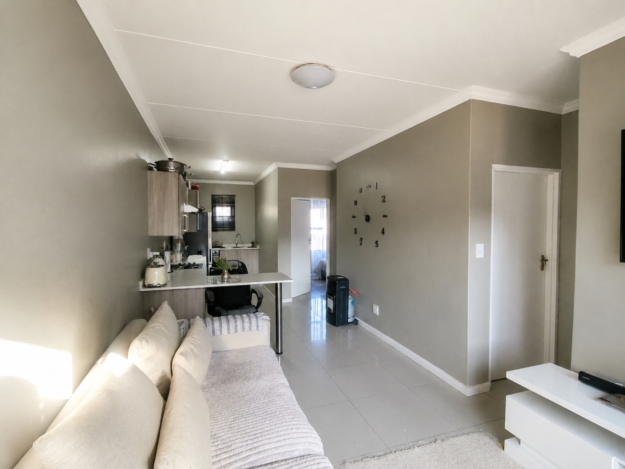 2 Bedroom Property for Sale in Halfway Gardens Gauteng