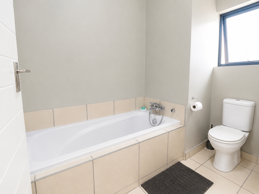 2 Bedroom Property for Sale in Halfway Gardens Gauteng