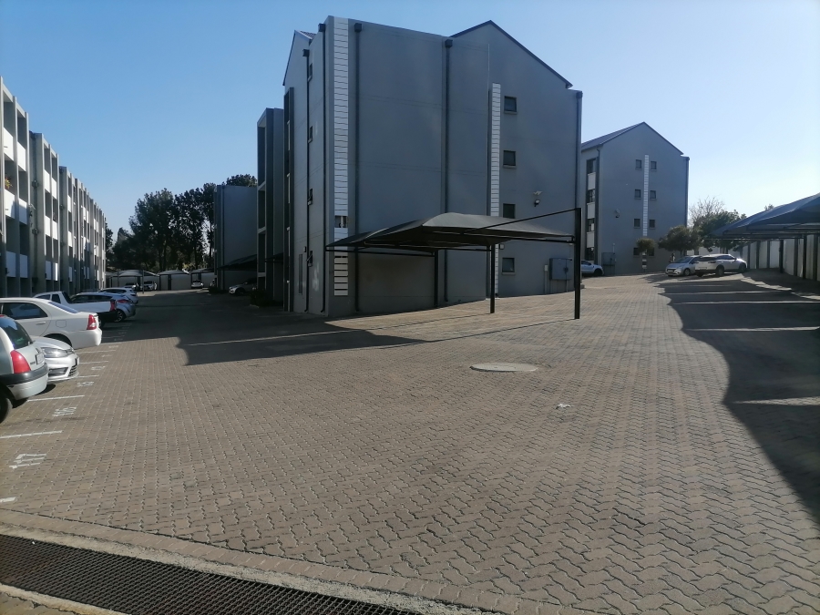 2 Bedroom Property for Sale in Halfway Gardens Gauteng