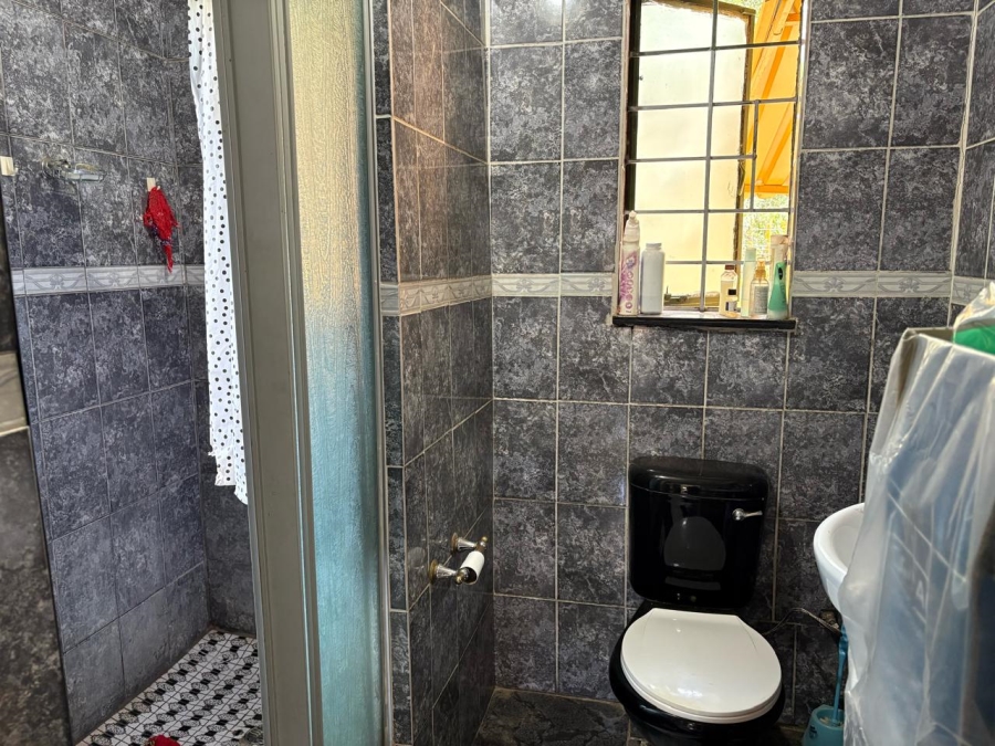 4 Bedroom Property for Sale in Lenasia South Gauteng