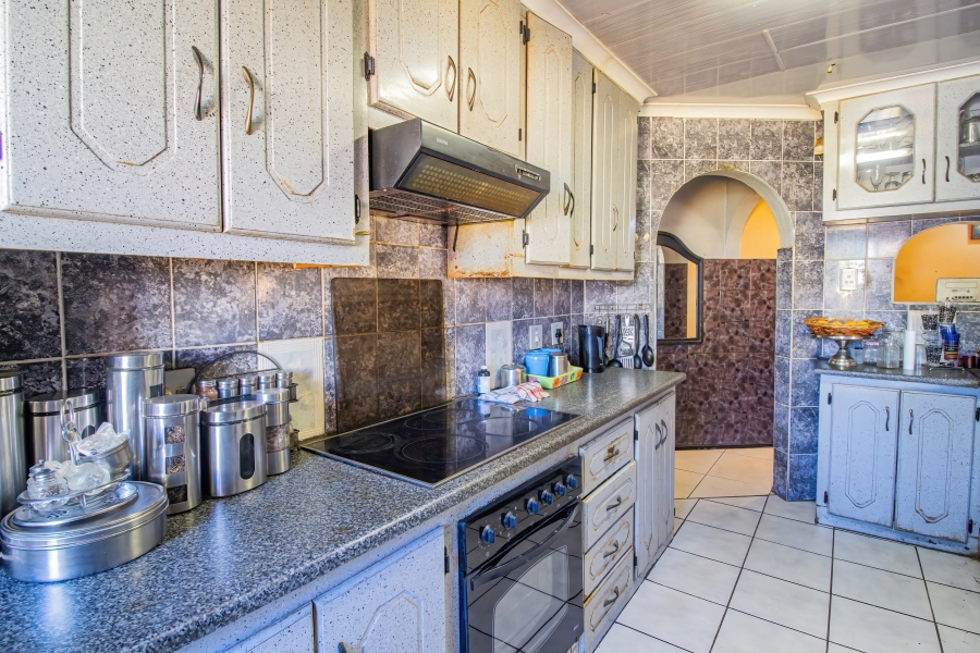 4 Bedroom Property for Sale in Lenasia South Gauteng