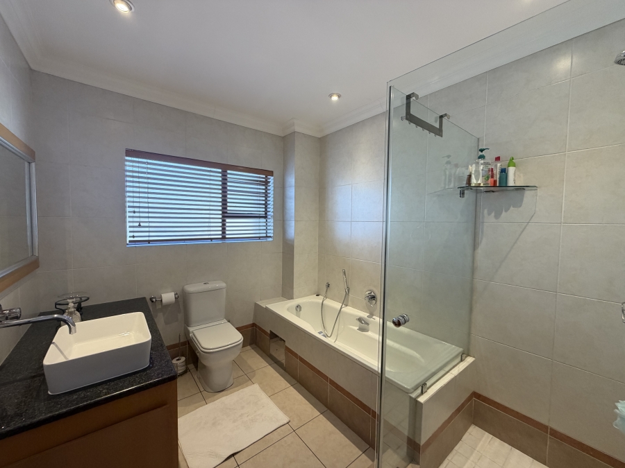 4 Bedroom Property for Sale in Bedfordview Gauteng