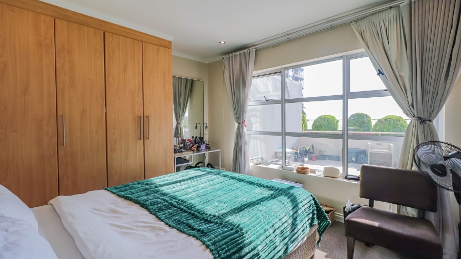 2 Bedroom Property for Sale in Sandton Central Gauteng