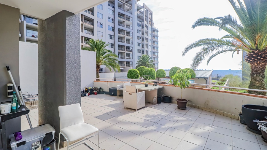 2 Bedroom Property for Sale in Sandton Central Gauteng