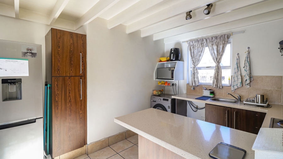 2 Bedroom Property for Sale in Paulshof Gauteng