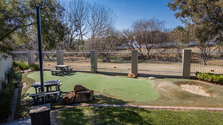 2 Bedroom Property for Sale in Paulshof Gauteng