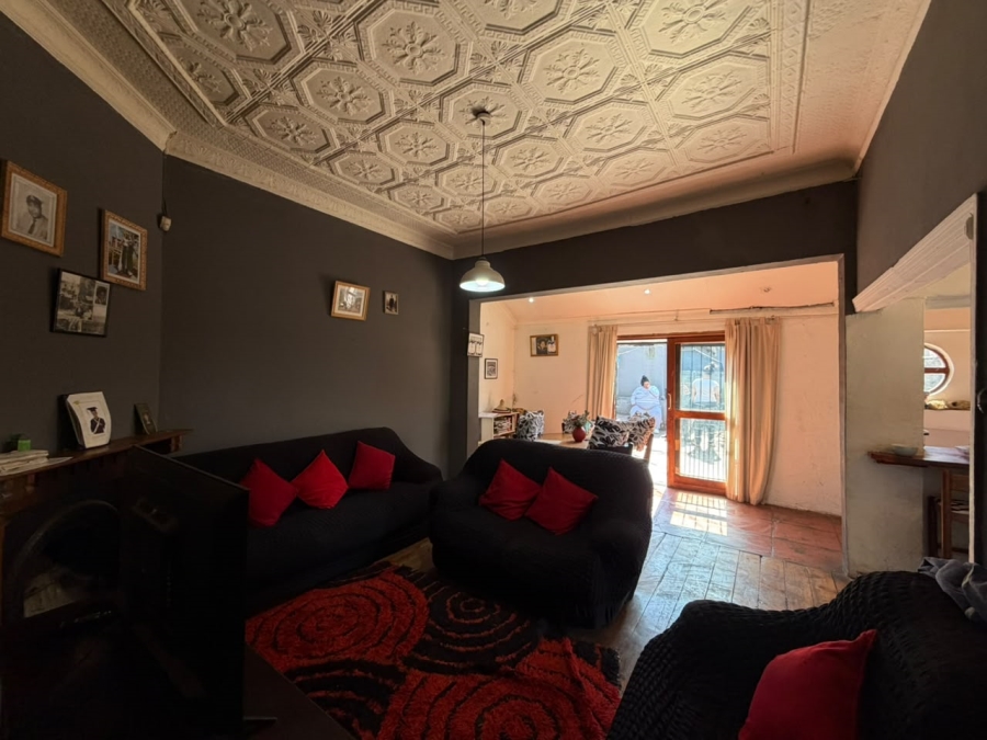 6 Bedroom Property for Sale in Brixton Gauteng